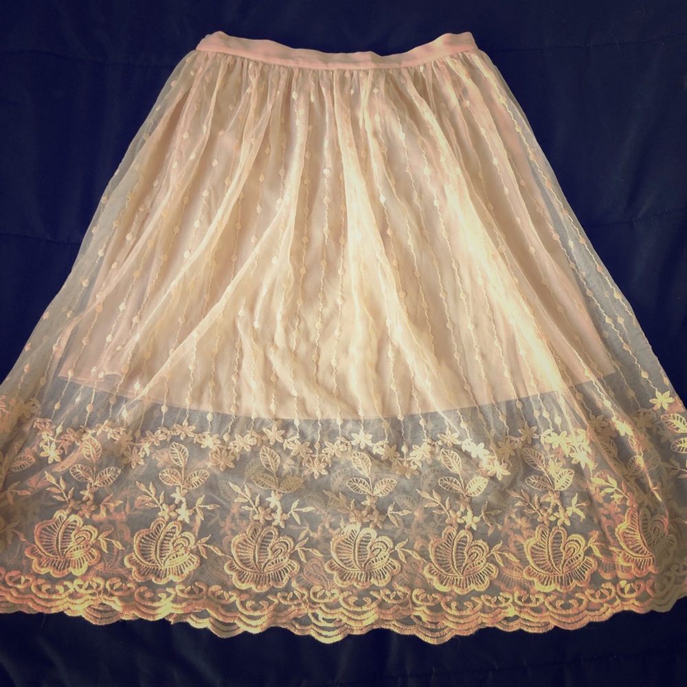 Forever 21 Lace skirt. Brand new with tags.